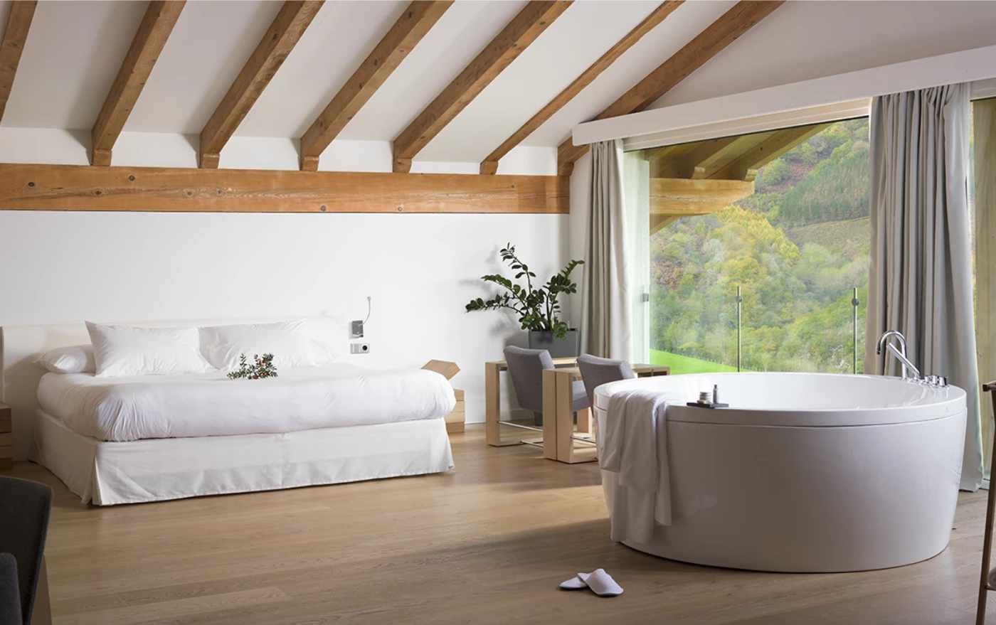 Disfruta de un descanso reparador en la mítica Hästens Maranga