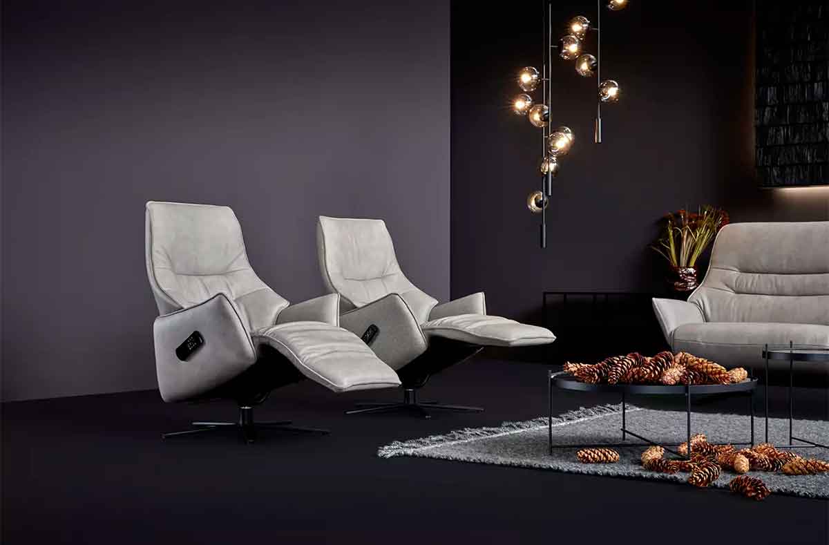 Sofás, sillones y muebles tapizados de Himolla, en Suit Delux